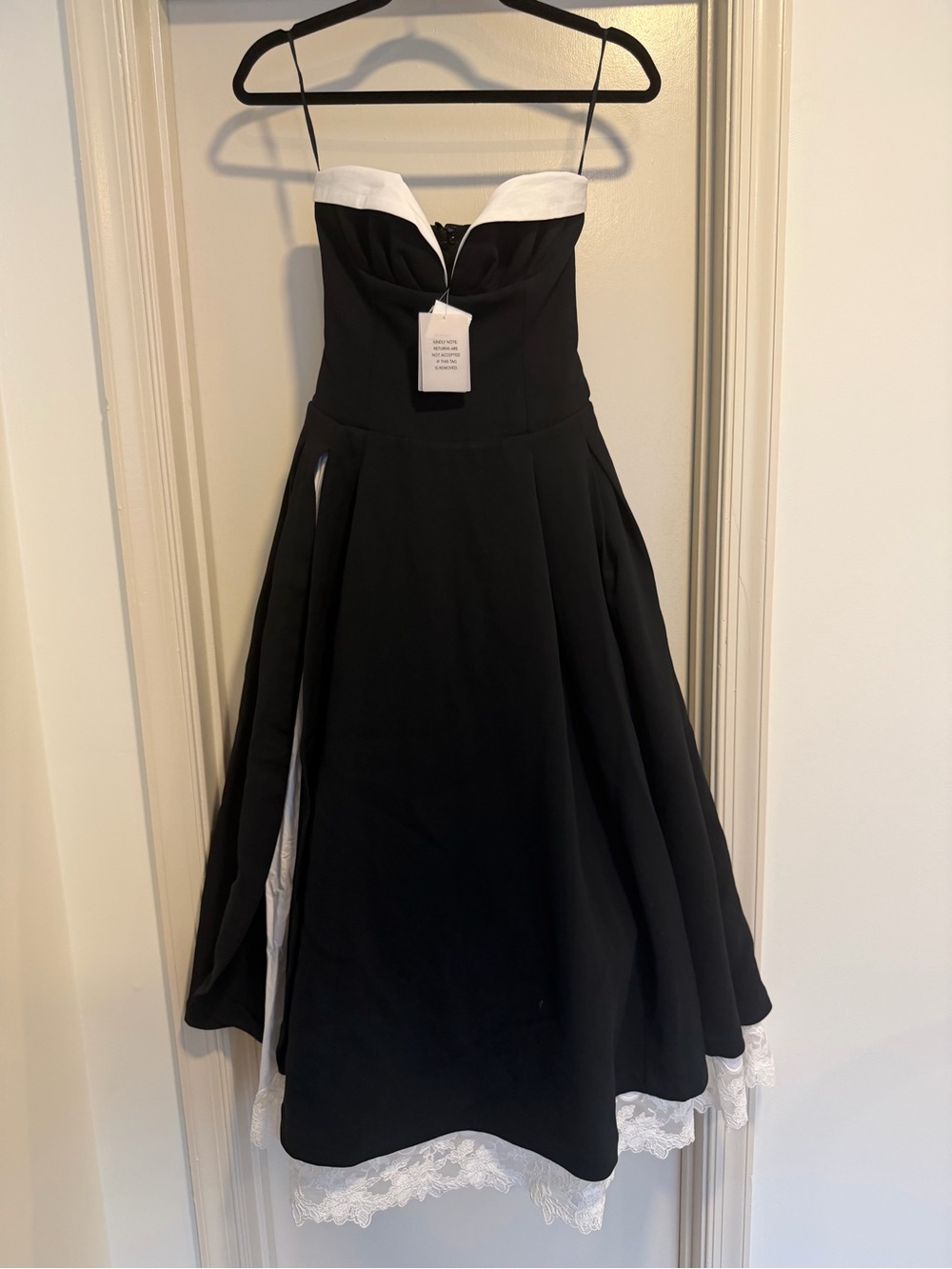 Helsa The Finale Midi Dress With Lace & Poplin in Black Size XS NEW! With tags! - Picture 4 of 12